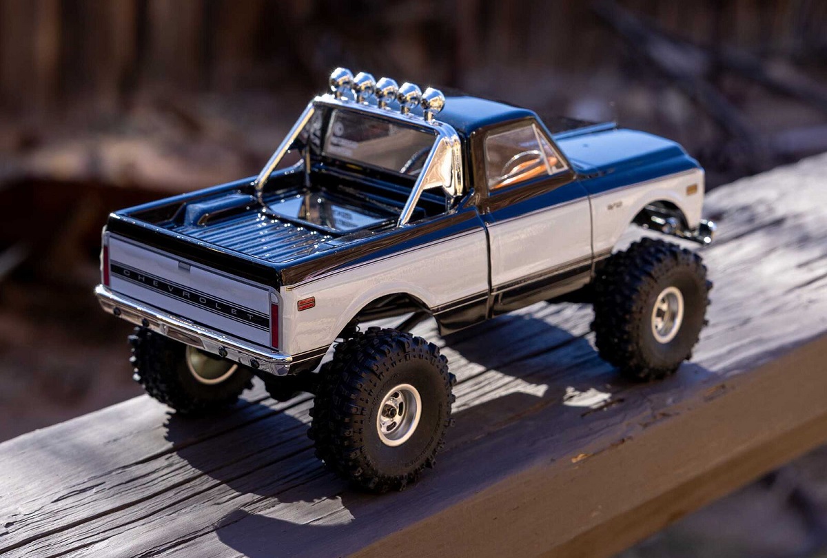 Axial SCX24 Chevrolet C10 1971 1:24 4WD RTR