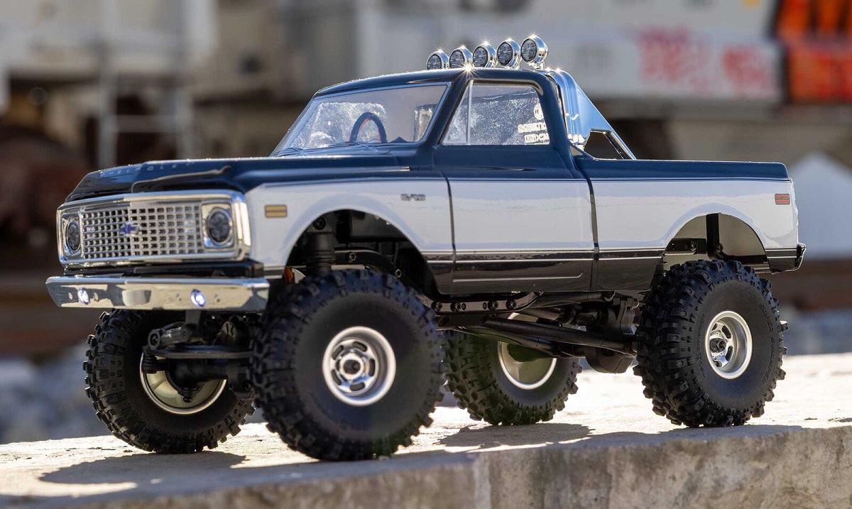 Axial SCX24 Chevrolet C10 1971 1:24 4WD RTR