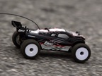 Losi Micro-Truggy 1:24 4WD RTR czarny